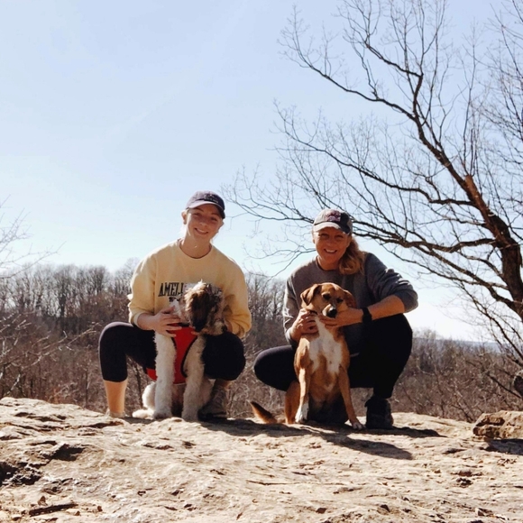 Meet your Posher, Stephanie - Picture 4 of 8